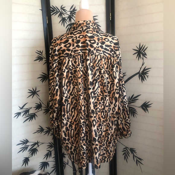 Joanna Long Sleeve Leopard Print Button Front Blouse Women’s Plus Size 3X NWOT - Picture 4 of 12